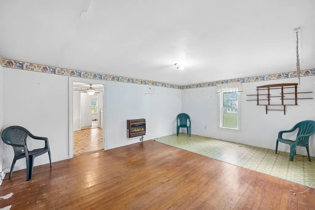 38 Holland Road Morrison TN 37357