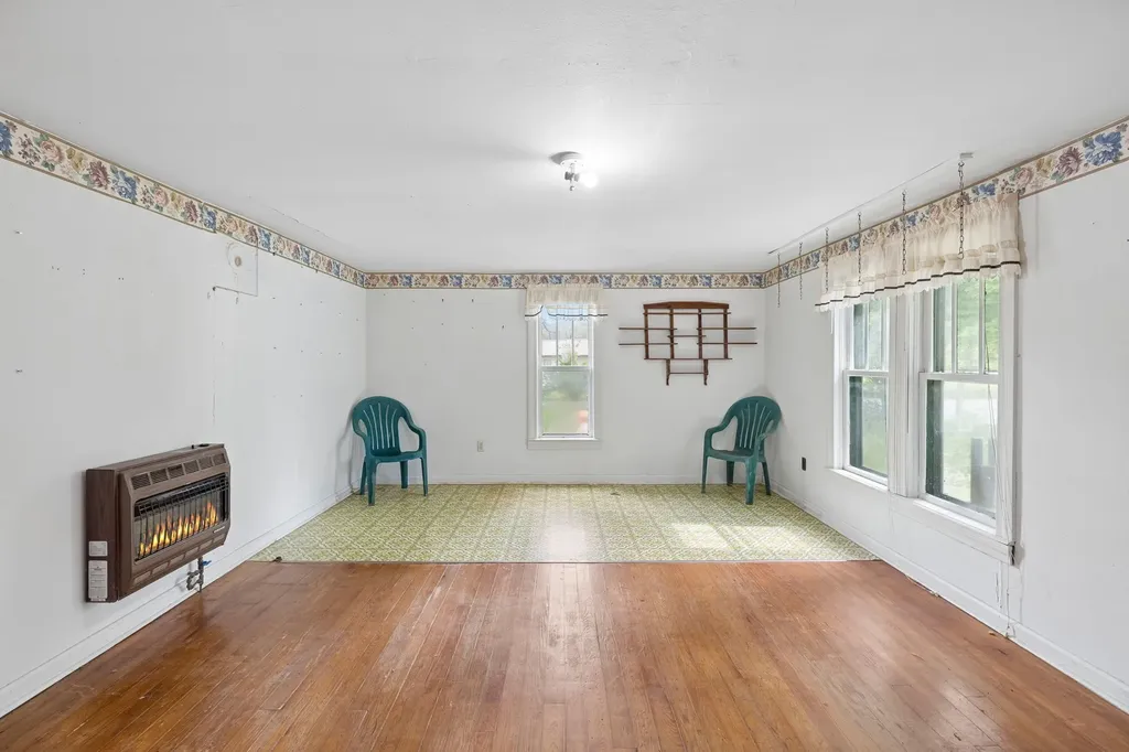 38 Holland Road Morrison TN 37357