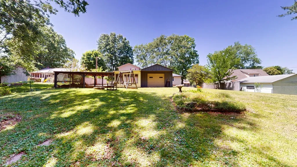 1930 Old Russellville Pike Clarksville TN 37043