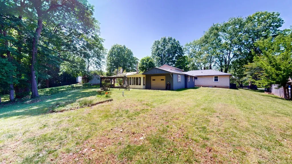 1930 Old Russellville Pike Clarksville TN 37043