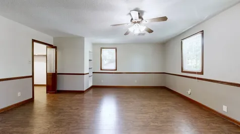1930 Old Russellville Pike Clarksville TN 37043