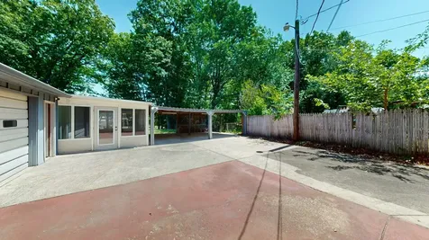 1930 Old Russellville Pike Clarksville TN 37043