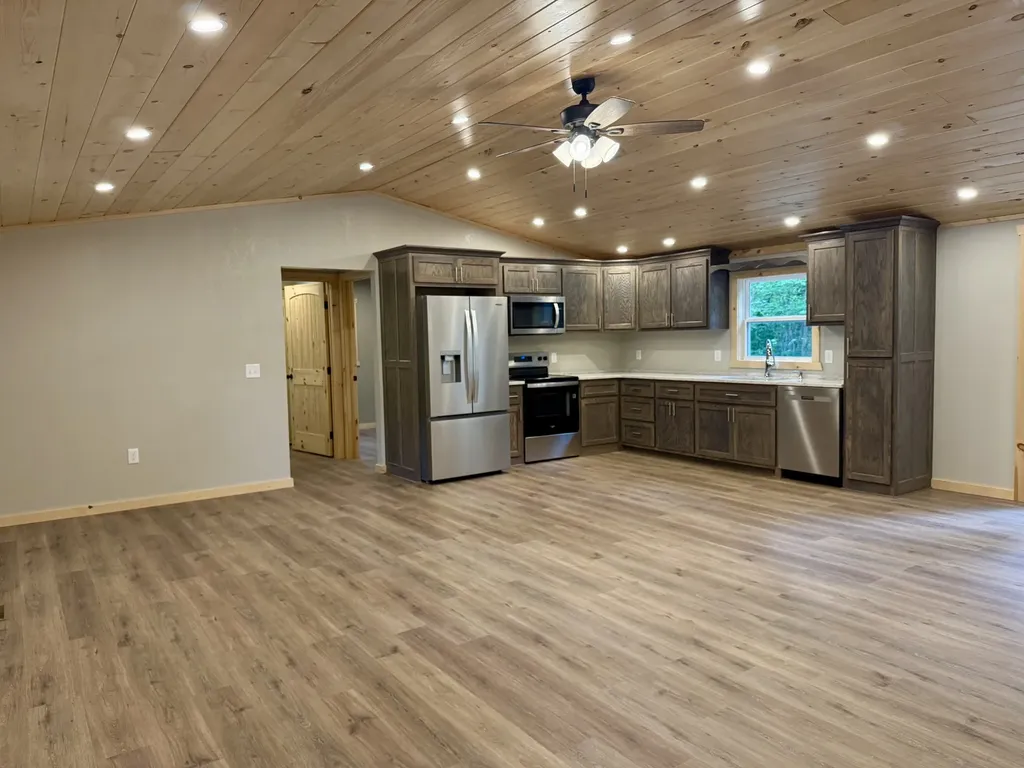 484 Spencer Drive Spencer TN 38585