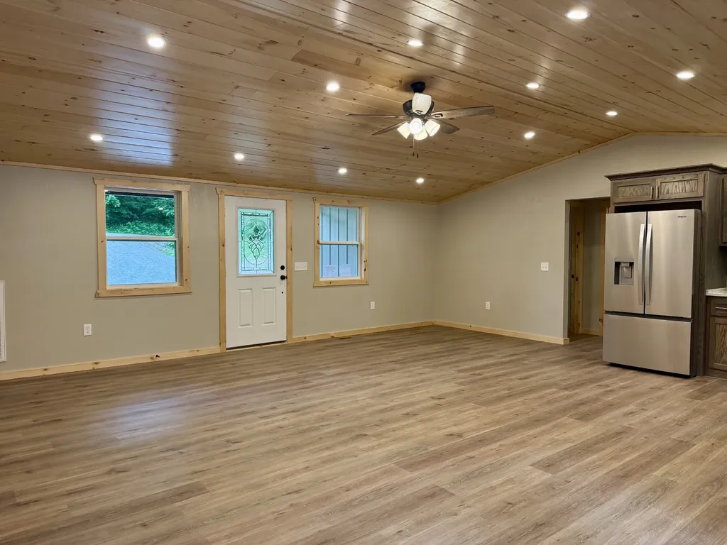 484 Spencer Drive Spencer TN 38585