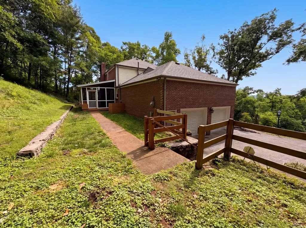 5416 Forest Acres Drive Nashville TN 37220