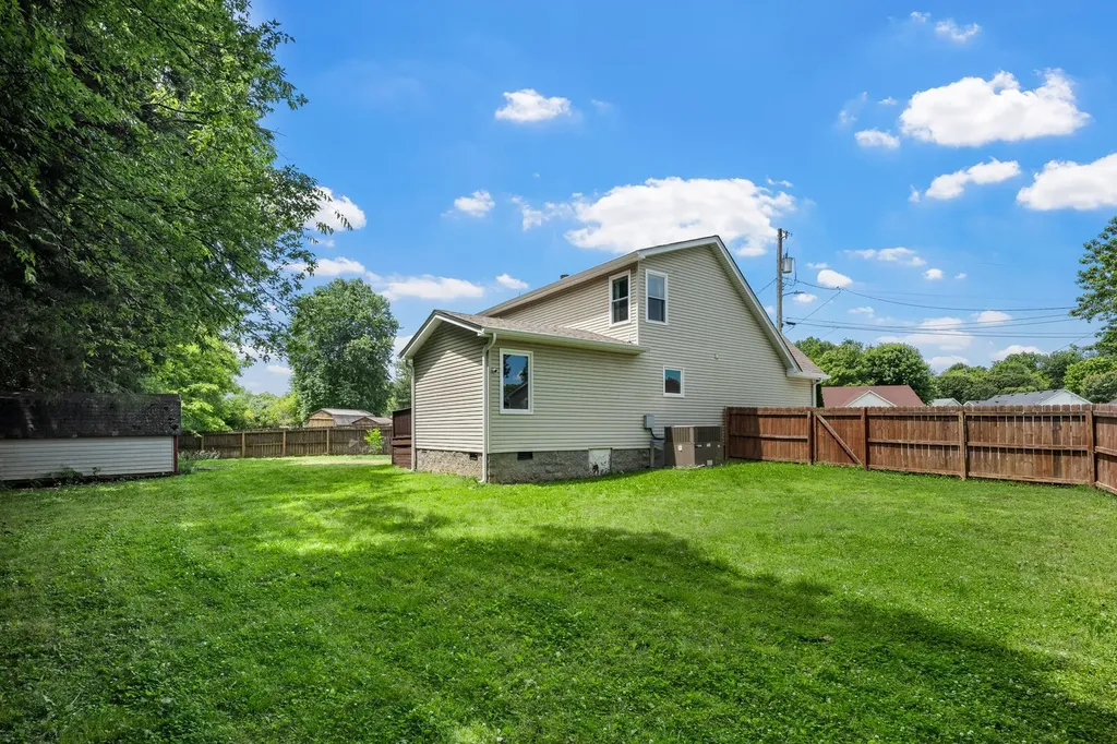 805 Childers Court La Vergne TN 37086