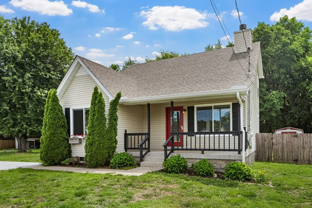 805 Childers Court La Vergne TN 37086