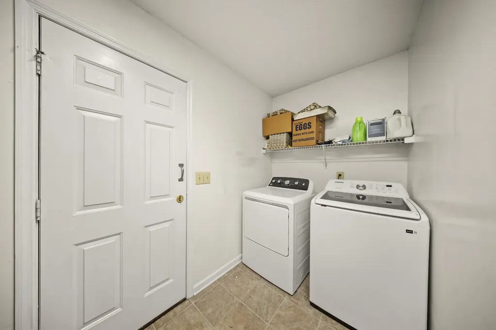 106 Hidden Forest Lane La Vergne TN 37086