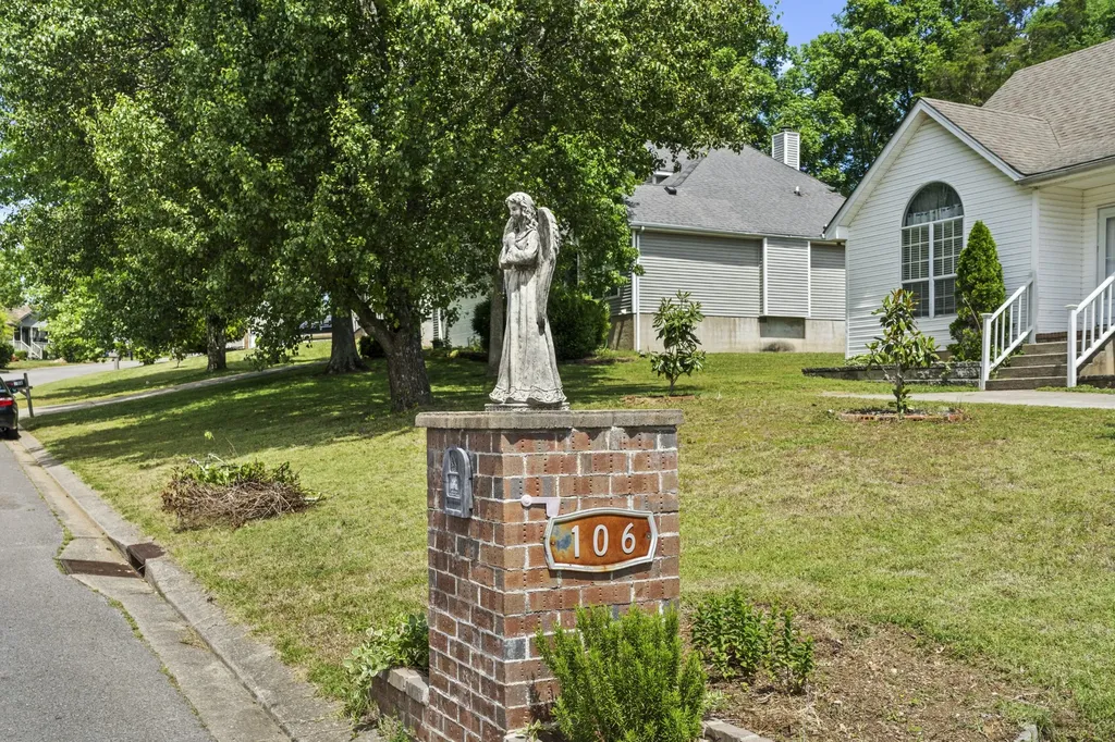 106 Hidden Forest Lane La Vergne TN 37086