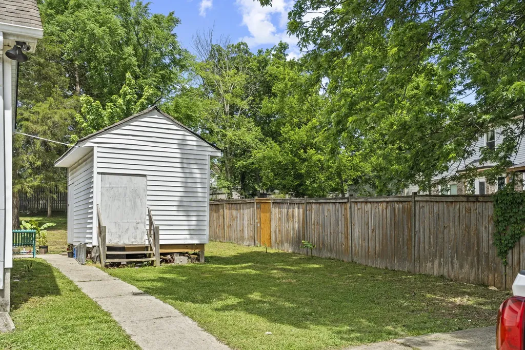 106 Hidden Forest Lane La Vergne TN 37086