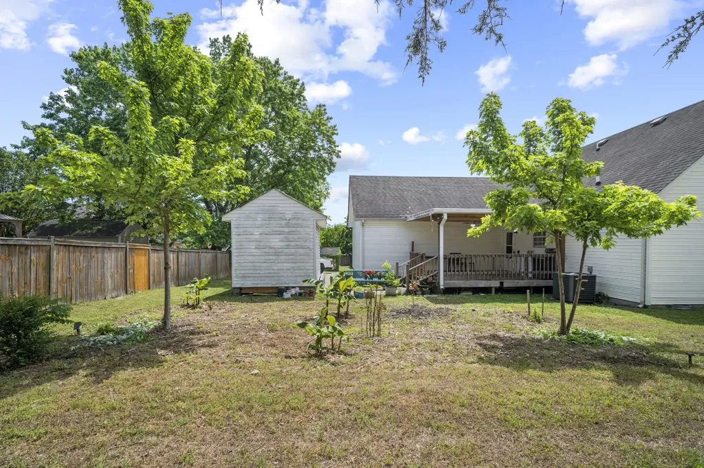 106 Hidden Forest Lane La Vergne TN 37086