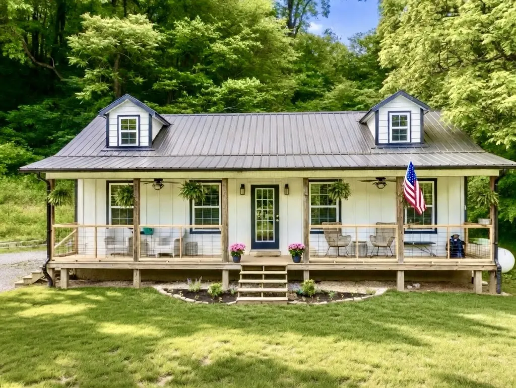 549 Hix Hollow Road Gainesboro TN 38562