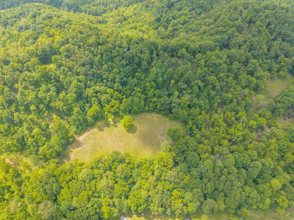 549 Hix Hollow Road Gainesboro TN 38562