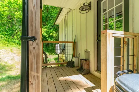 549 Hix Hollow Road Gainesboro TN 38562