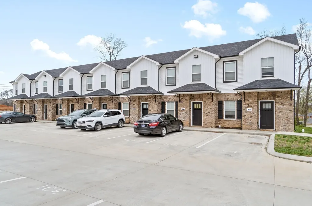 1625 Golf Club Lane Clarksville TN 37043