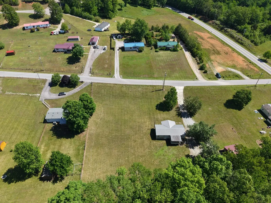 0 Briarwood Drive Charlotte TN 37036