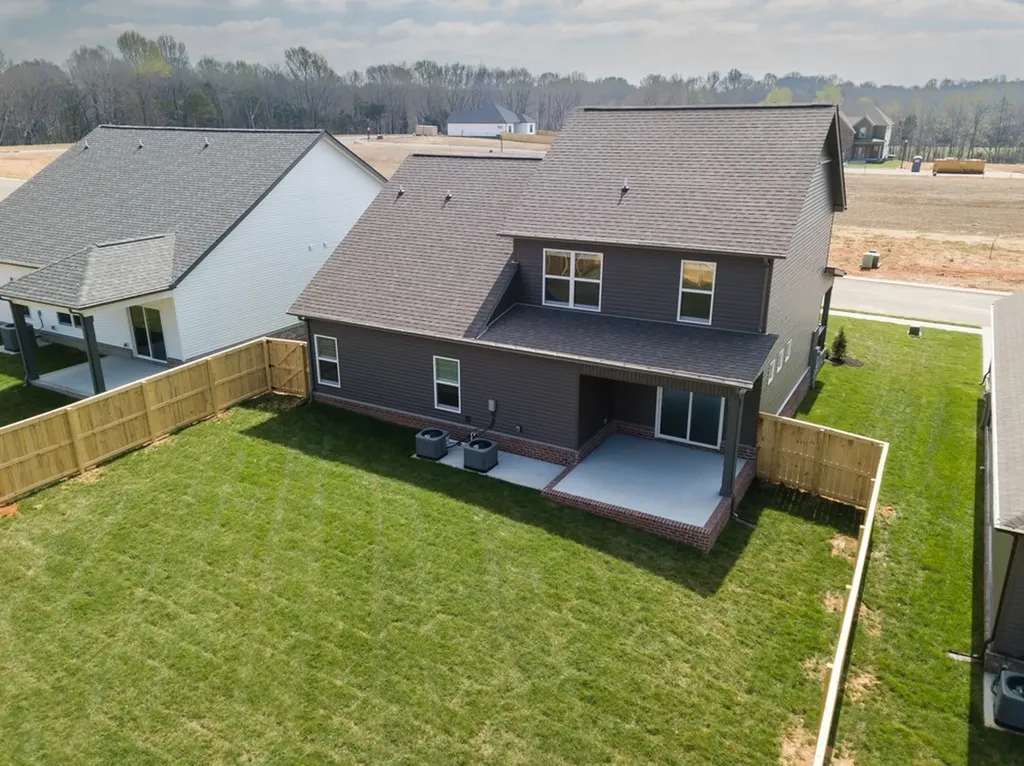 32 Miller Farm Clarksville TN 37043