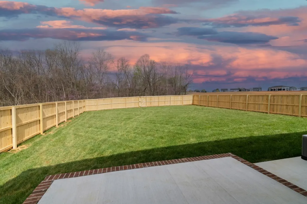 32 Miller Farm Clarksville TN 37043