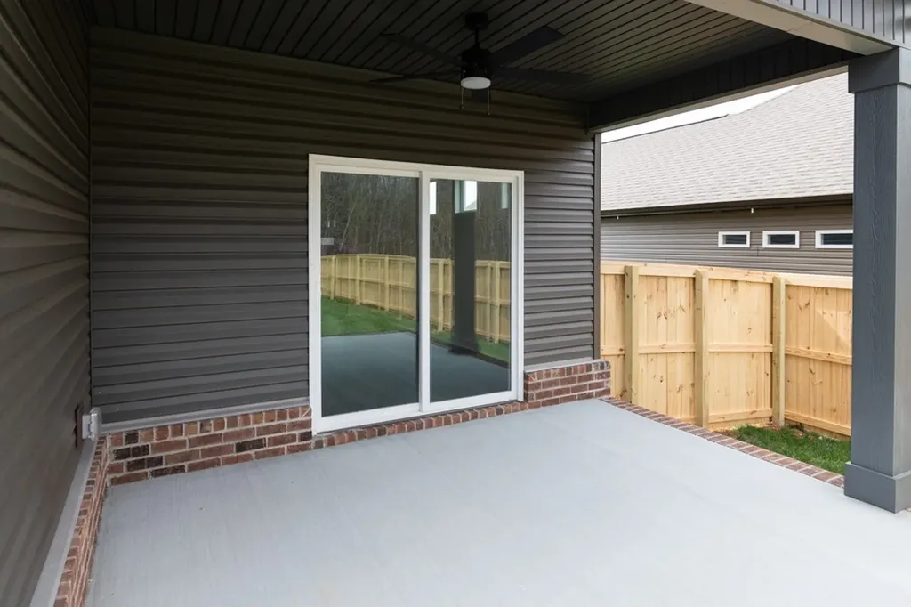 32 Miller Farm Clarksville TN 37043