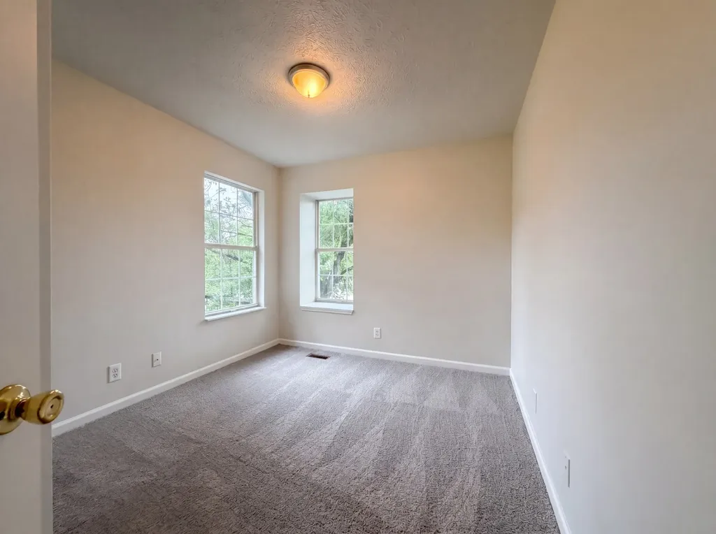 4046 Farmingham Woods Drive Hermitage TN 37076