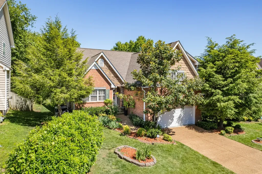 1602 Zurich Drive Spring Hill TN 37174