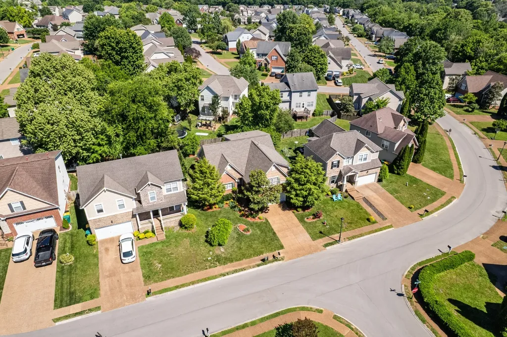 1602 Zurich Drive Spring Hill TN 37174