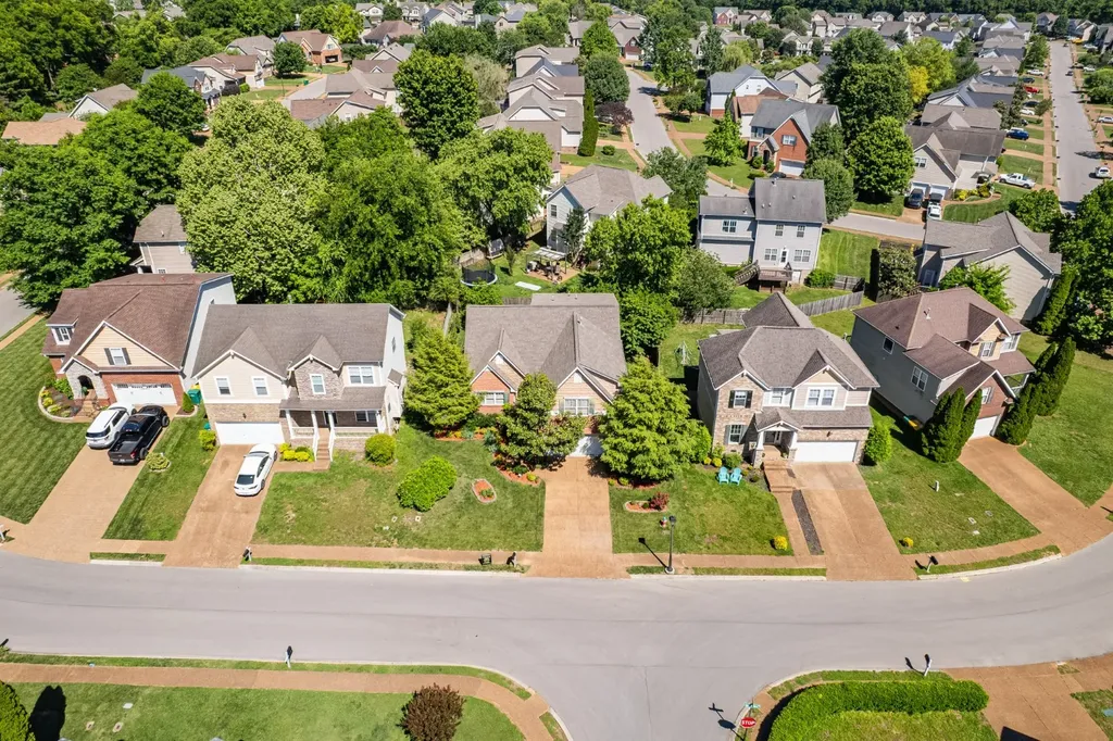 1602 Zurich Drive Spring Hill TN 37174