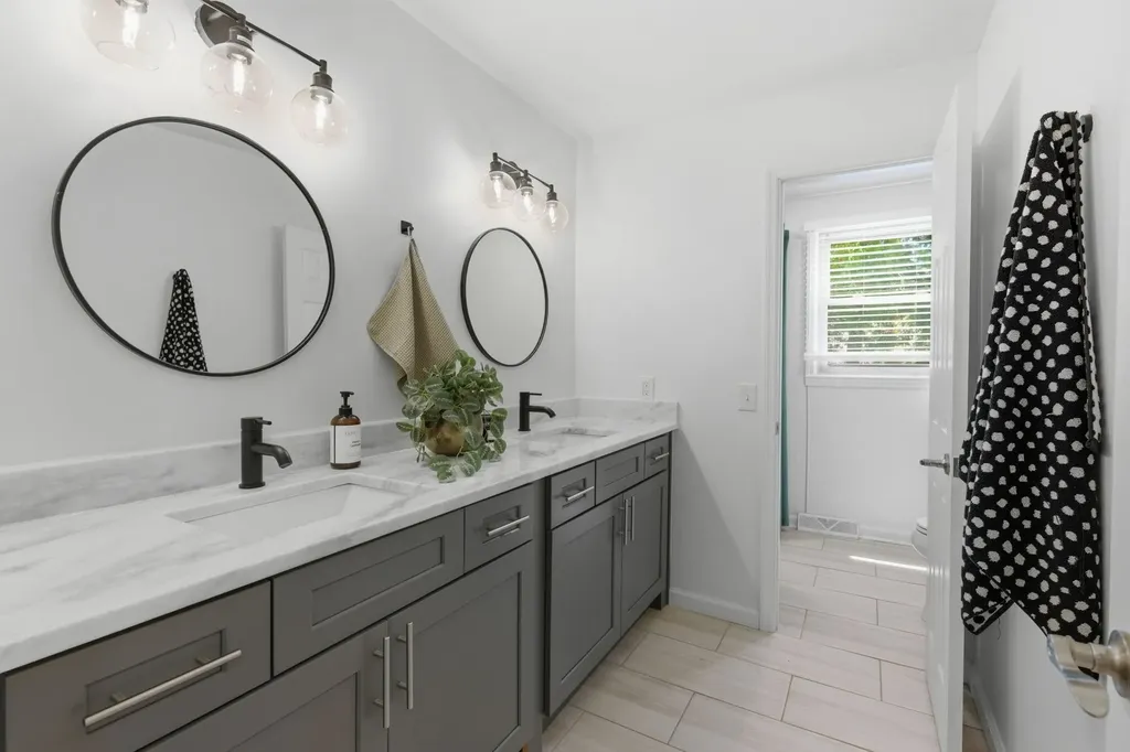 4056 Kings Lane Nashville TN 37218
