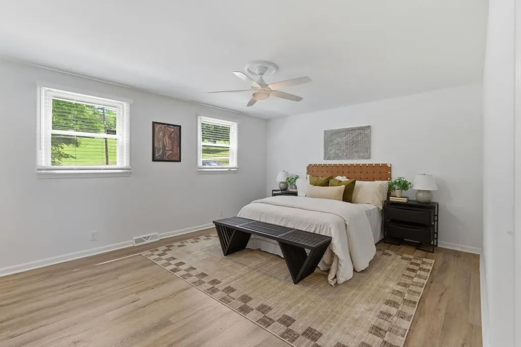 4056 Kings Lane Nashville TN 37218