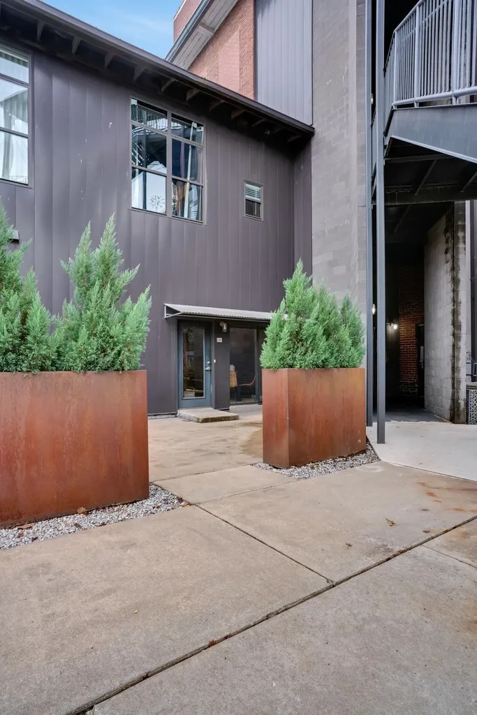 1348 Rosa L Parks Boulevard Nashville TN 37208