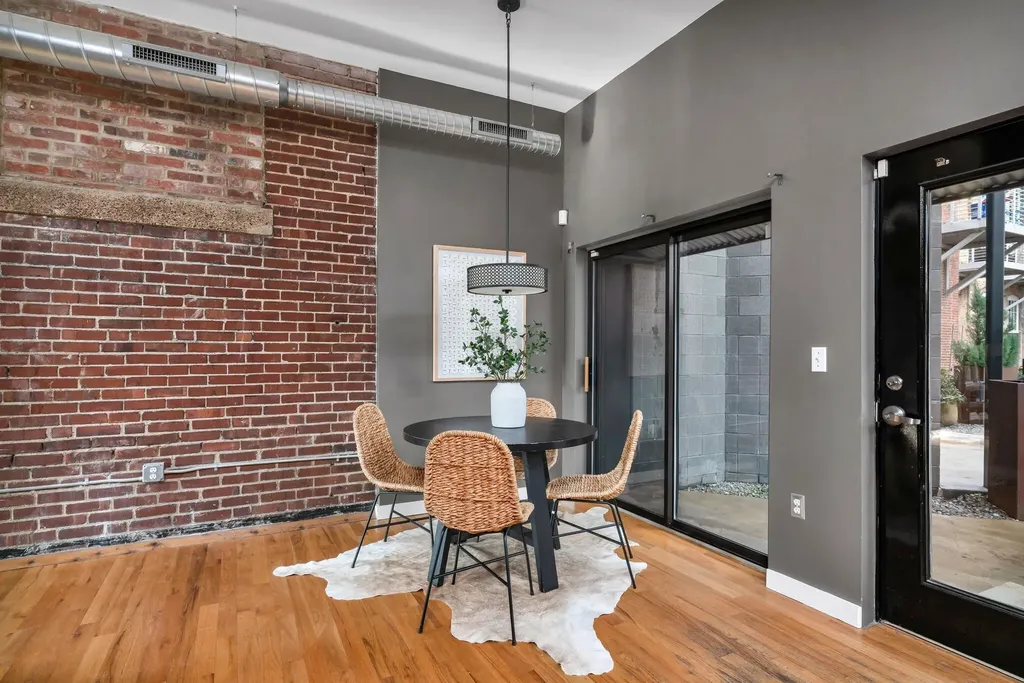 1348 Rosa L Parks Boulevard Nashville TN 37208