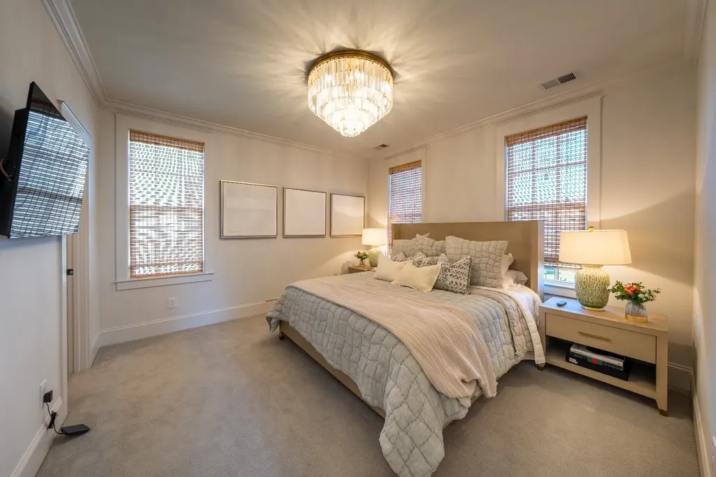 1915A Overhill Drive Nashville TN 37215