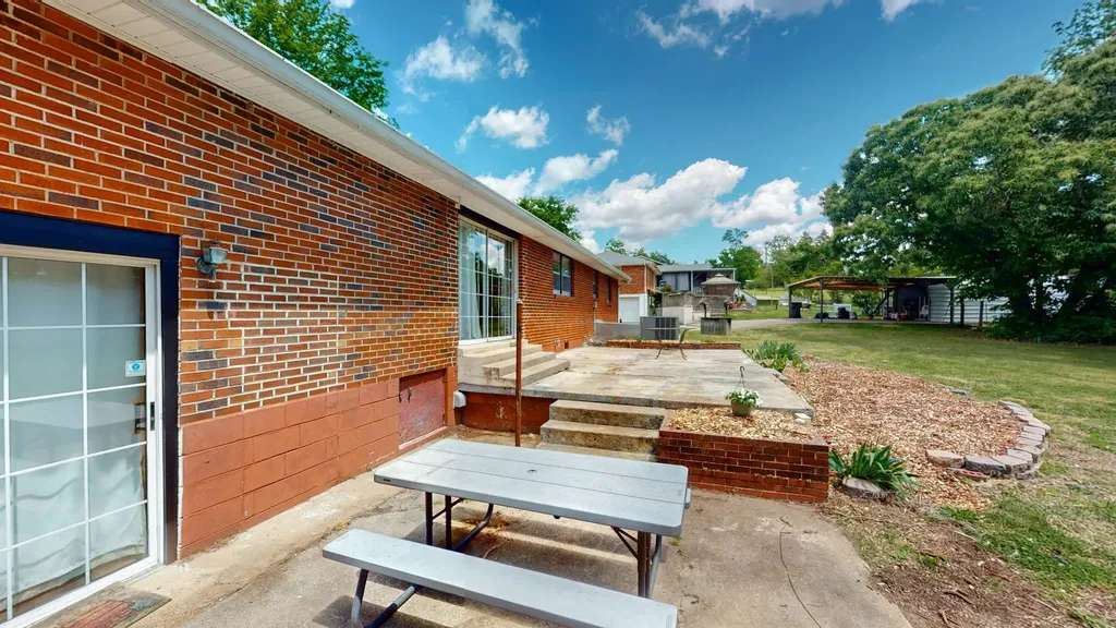 1145 Cherbron Drive Nashville TN 37207