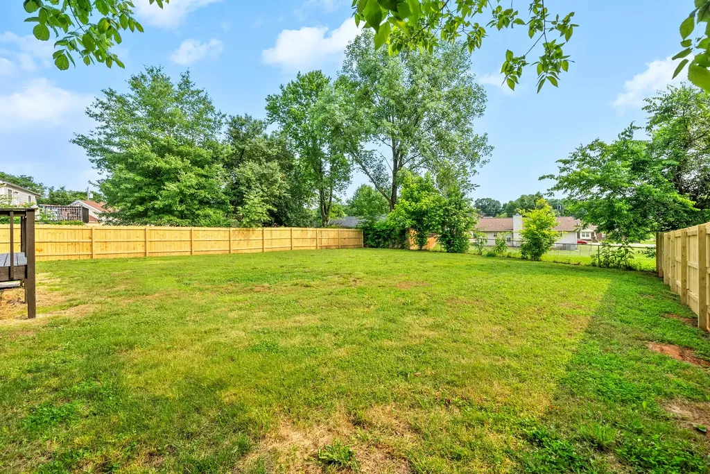 227 Short Street Clarksville TN 37042