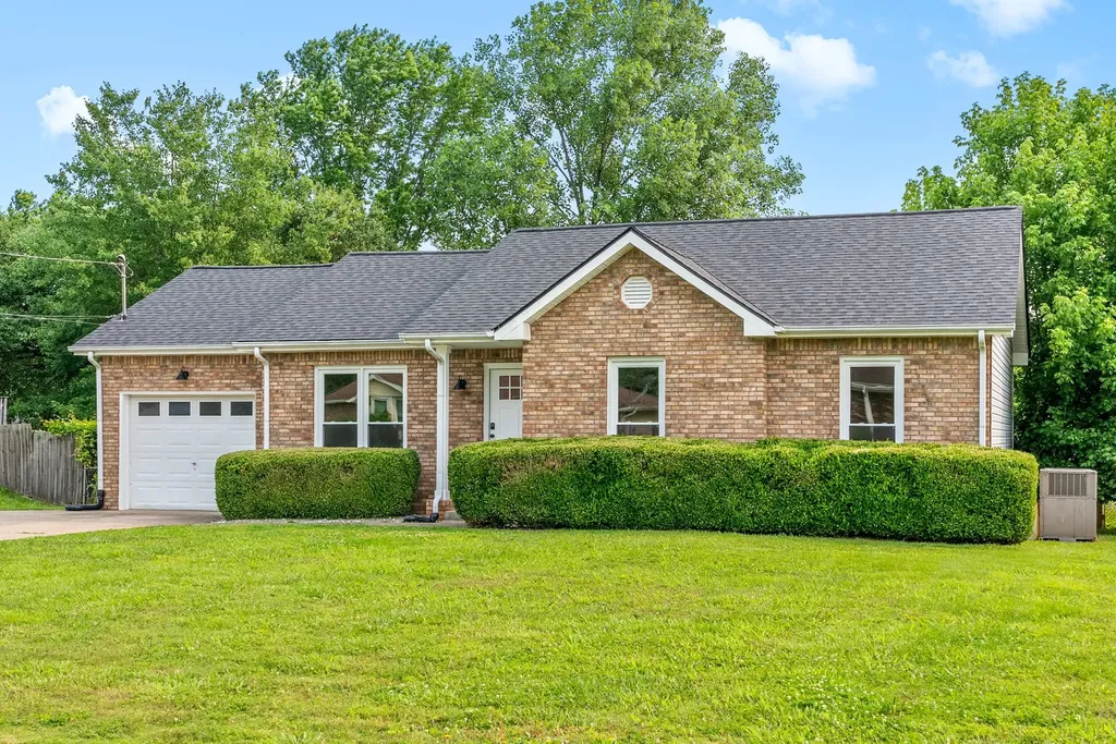 227 Short Street Clarksville TN 37042