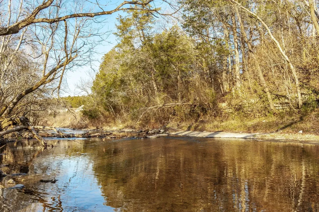 170 Upper Station Camp Crk Road Gallatin TN 37066