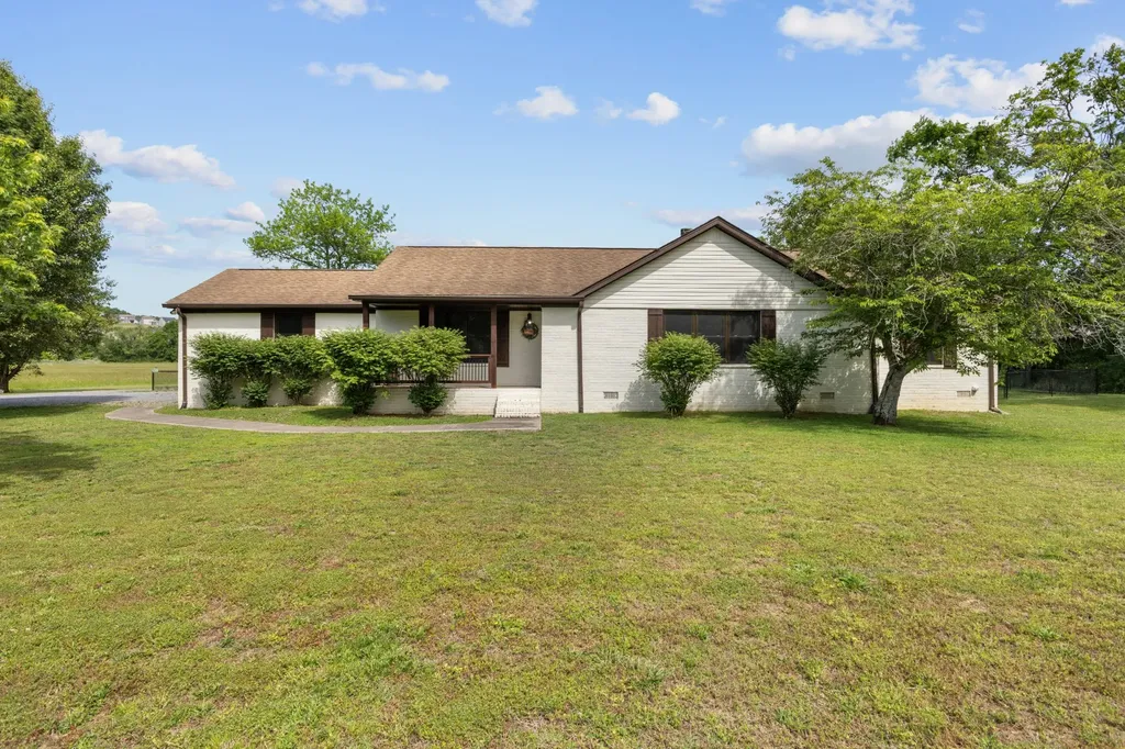 170 Upper Station Camp Crk Road Gallatin TN 37066