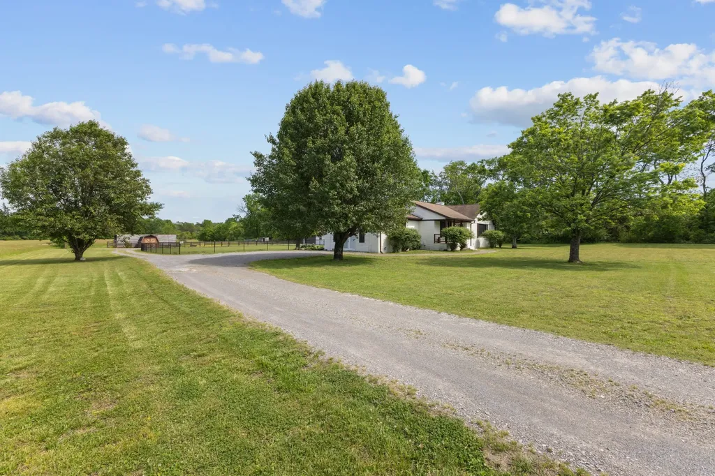170 Upper Station Camp Crk Road Gallatin TN 37066