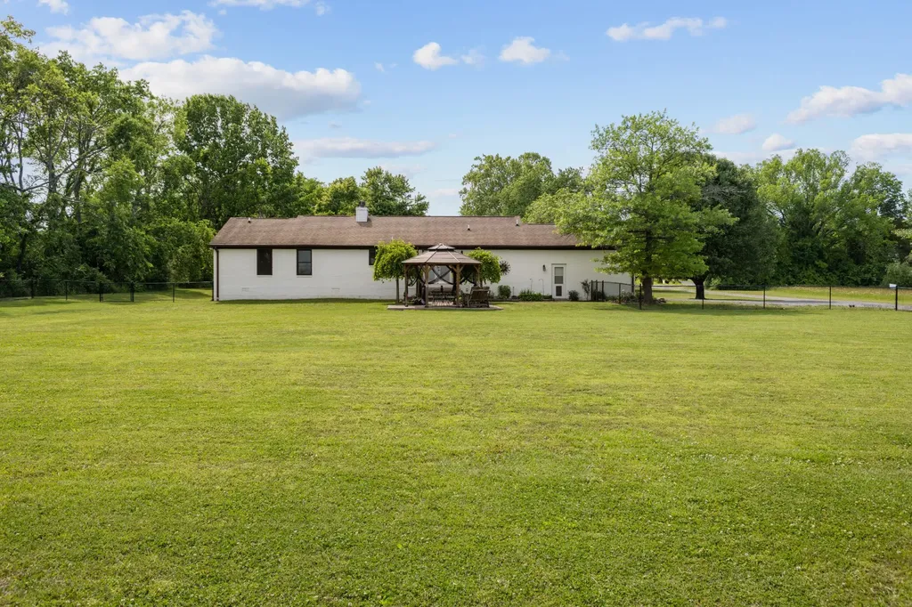 170 Upper Station Camp Crk Road Gallatin TN 37066