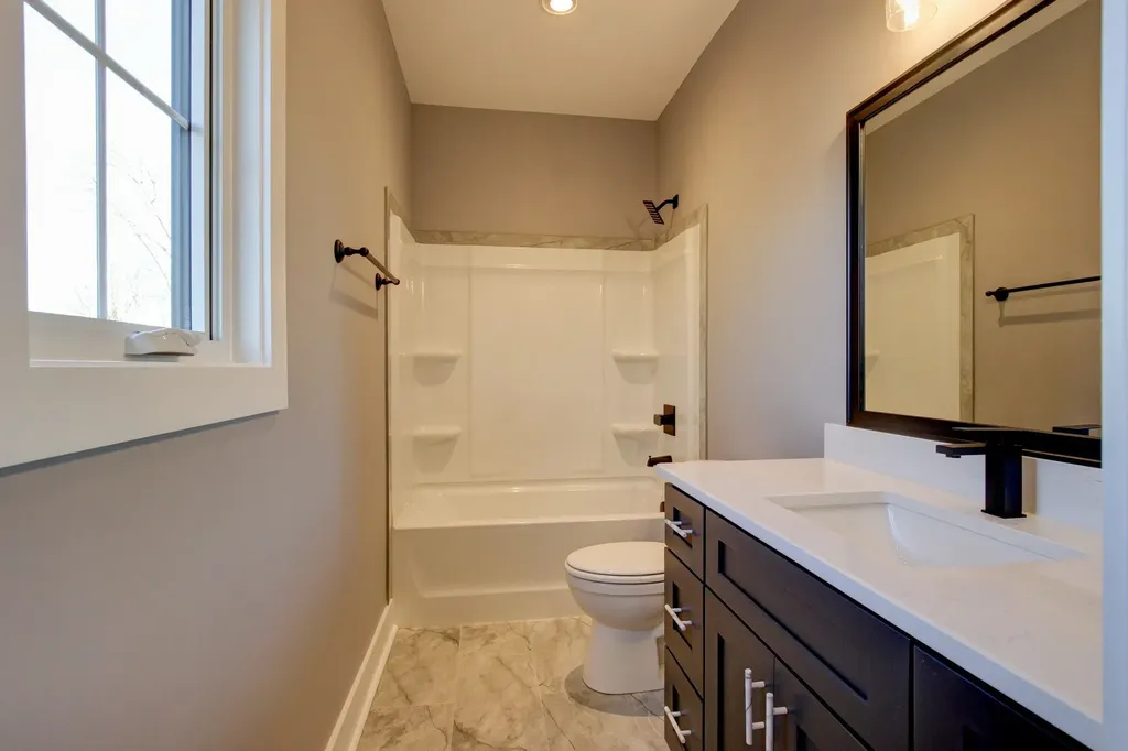 701 Sandringham Court Clarksville TN 37043