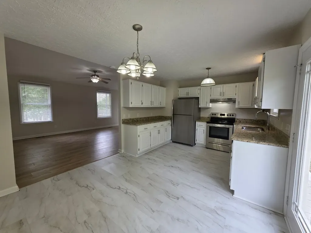 307 Castlewood Drive Mount Juliet TN 37122