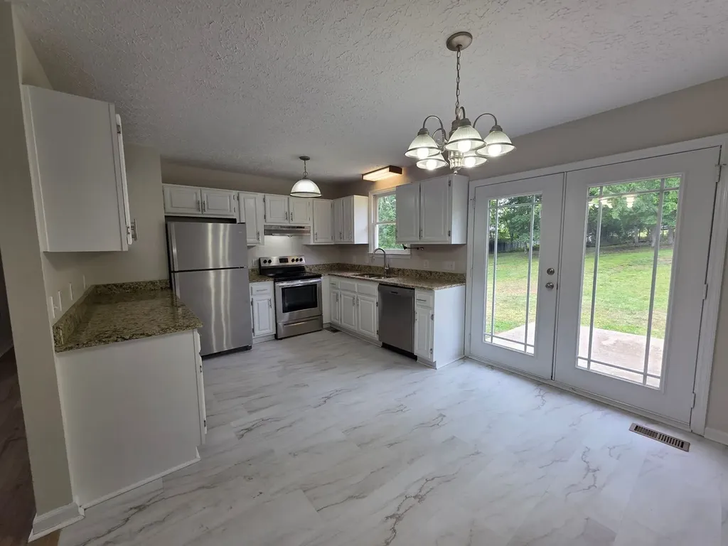 307 Castlewood Drive Mount Juliet TN 37122