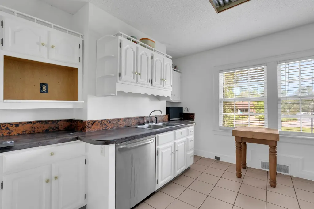 110 S Porter Street Winchester TN 37398