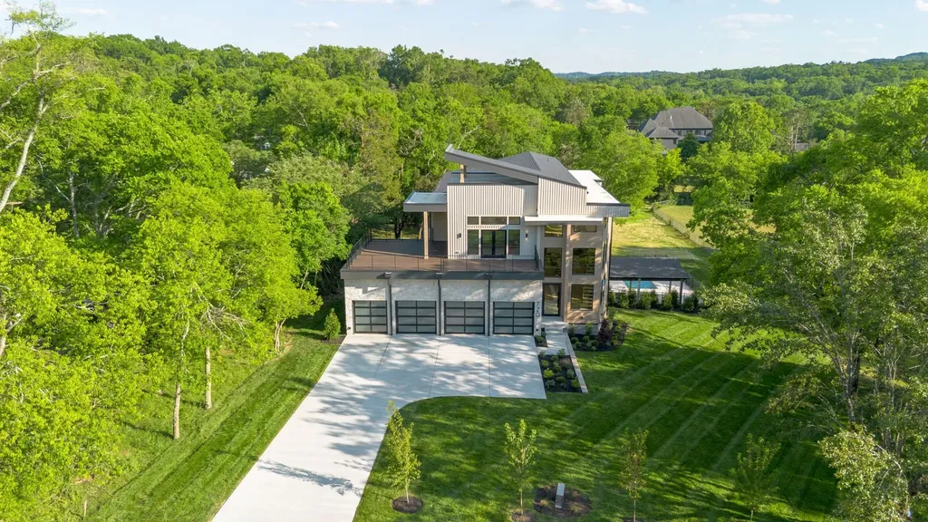 720 Adkisson Lane Nashville TN 37205