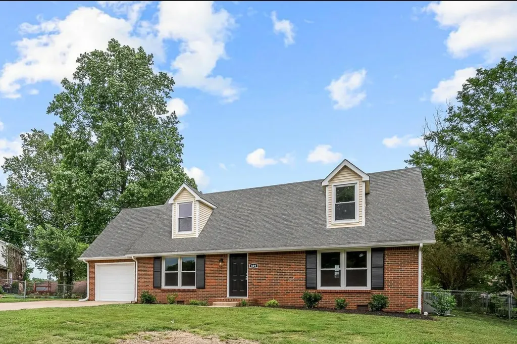 809 Margret Drive Clarksville TN 37042