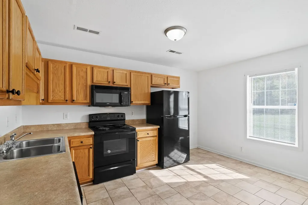 188 Jack Miller Boulevard Clarksville TN 37042