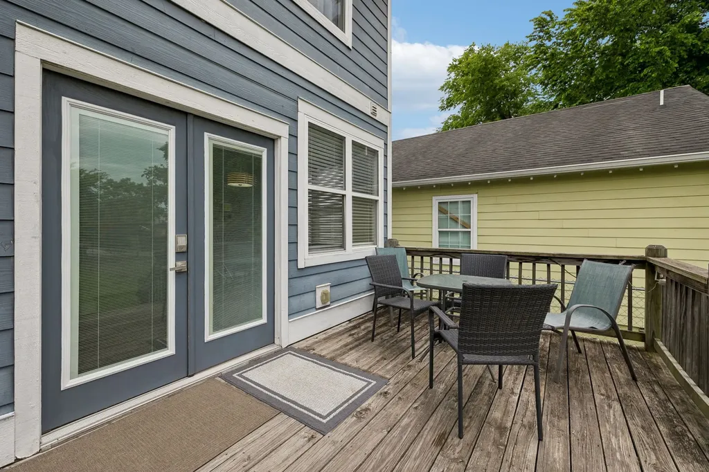1613 14th Ave, N Nashville TN 37208