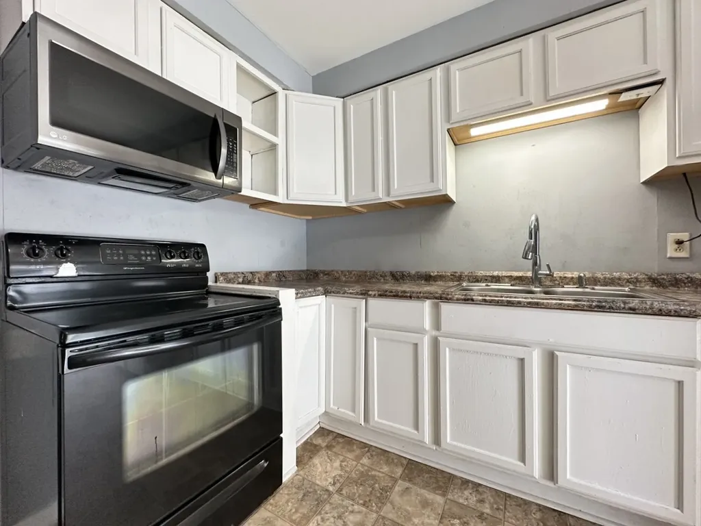 496 Louisiana Avenue Clarksville TN 37042