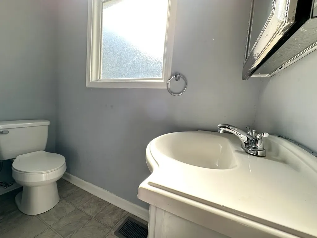 496 Louisiana Avenue Clarksville TN 37042