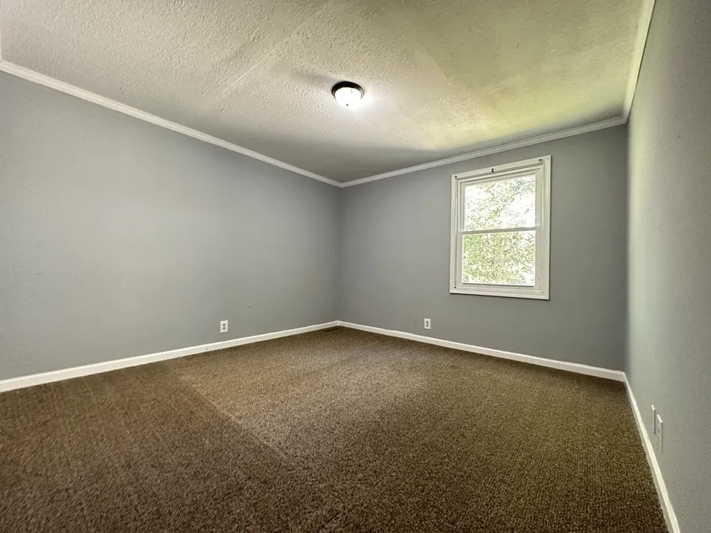 496 Louisiana Avenue Clarksville TN 37042